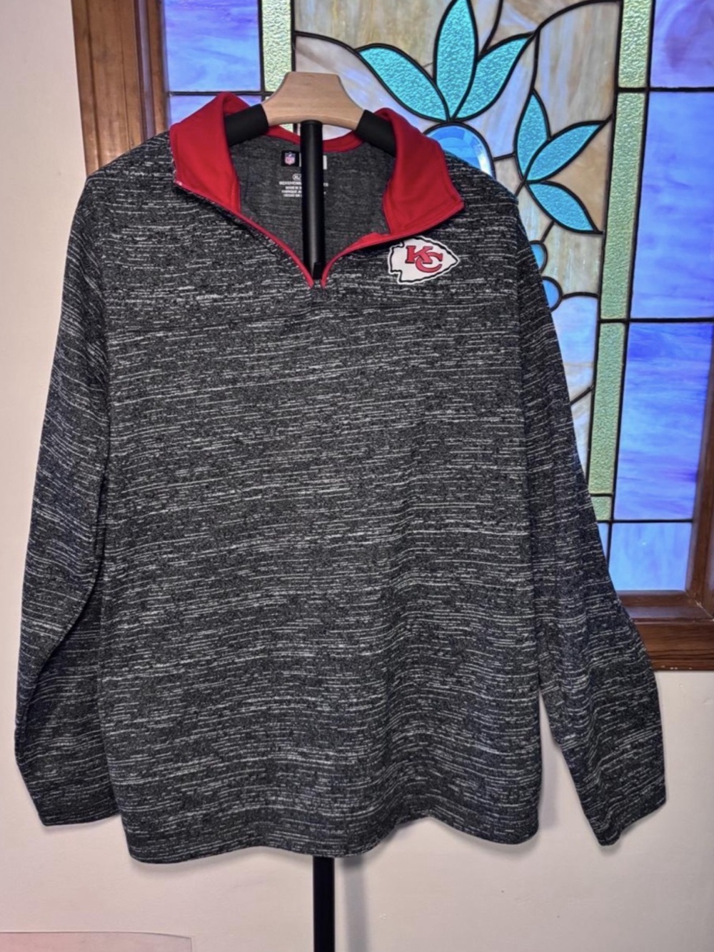 NFL Kansas City Chiefs 1/4 Zip Pullover Gray & Red Size Large Like New